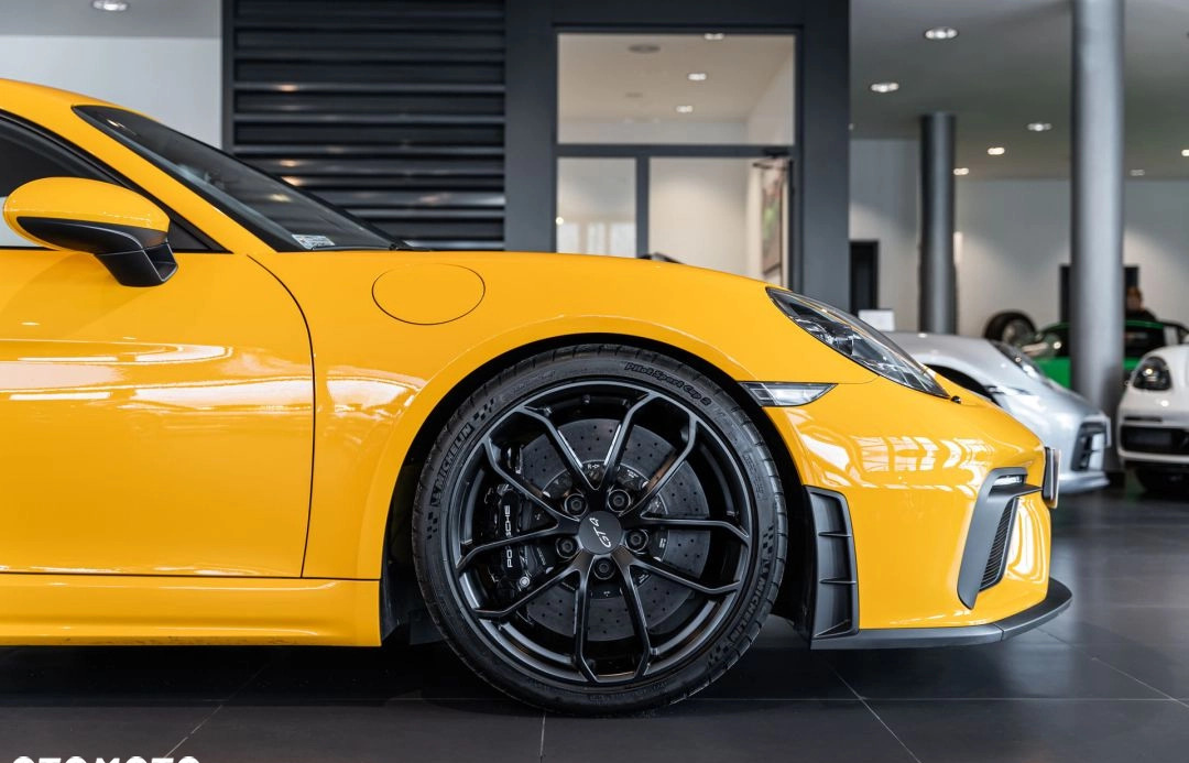 Porsche 718 Cayman cena 697718 przebieg: 10500, rok produkcji 2021 z Lubaczów małe 596